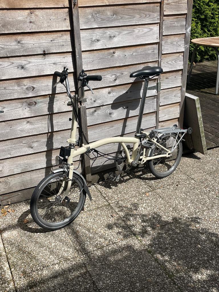 Brompton 6 versnellingen, Fietsen en Brommers, Fietsen | Vouwfietsen, Gebruikt, Brompton, 16 tot 18 inch, Totaal opvouwbaar, Velgrem