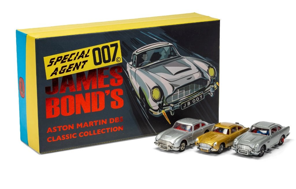 James Bond Aston Martin DB5 Classic Collection 1/46  RT70007