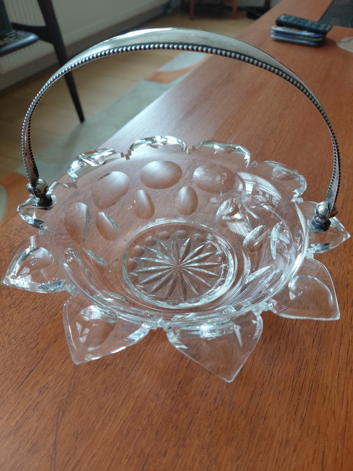 Antieke kristallen bonbonschaal met zilveren hengsel, Antiek en Kunst, Ophalen of Verzenden