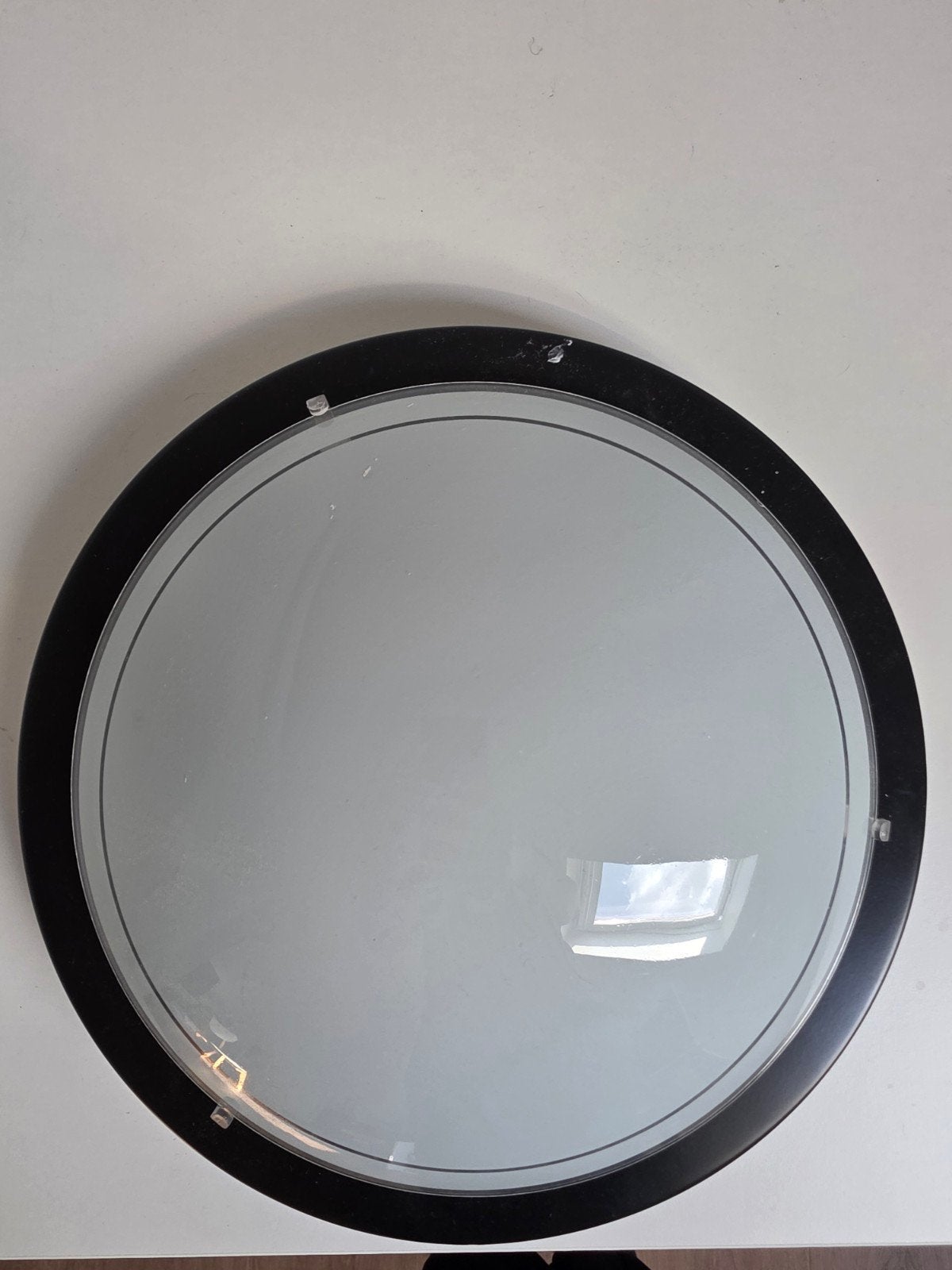 Ronde plafondlamp met zwarte rand, Huis en Inrichting, Woonaccessoires | Spiegels, Ophalen of Verzenden