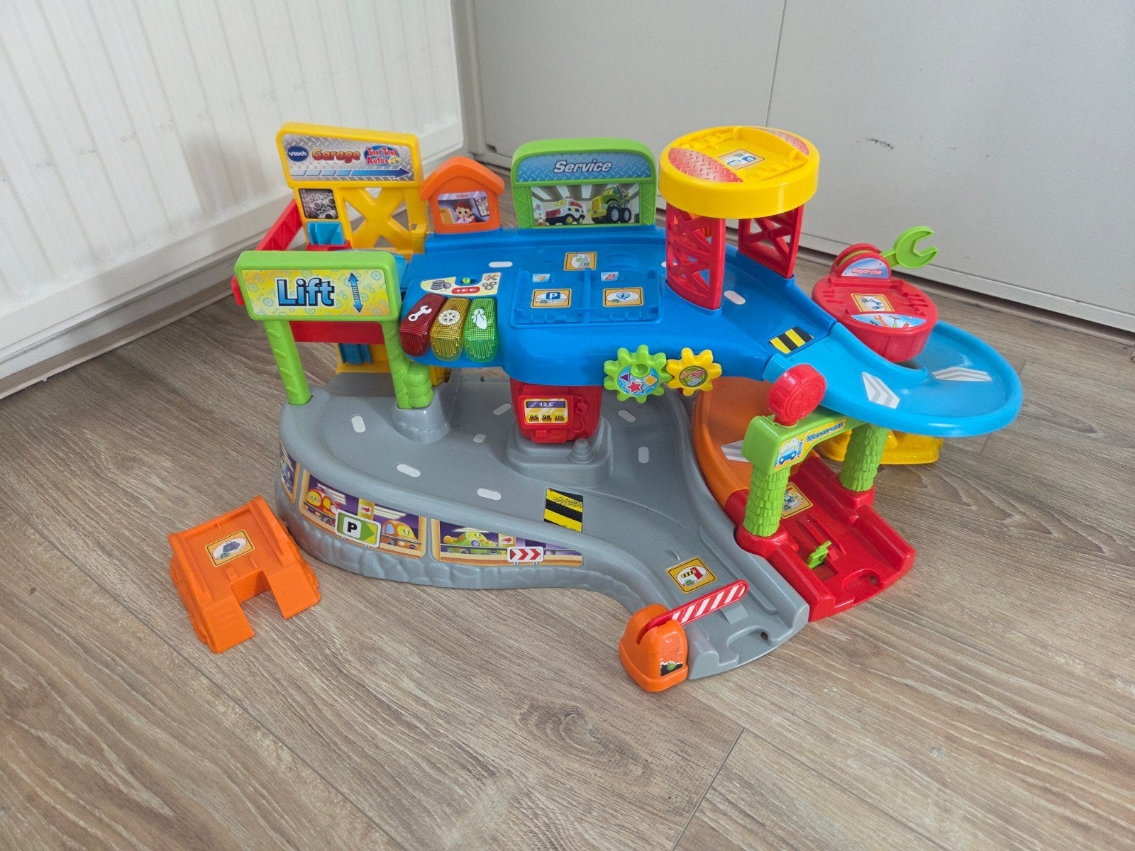 Vtech Toet toet Auto's Garage, Ophalen, Zo goed als nieuw, 2 tot 4 jaar