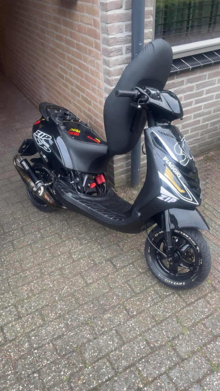 Piaggio zip, Ophalen, Tweetakt, Maximaal 45 km/u, Zo goed als nieuw