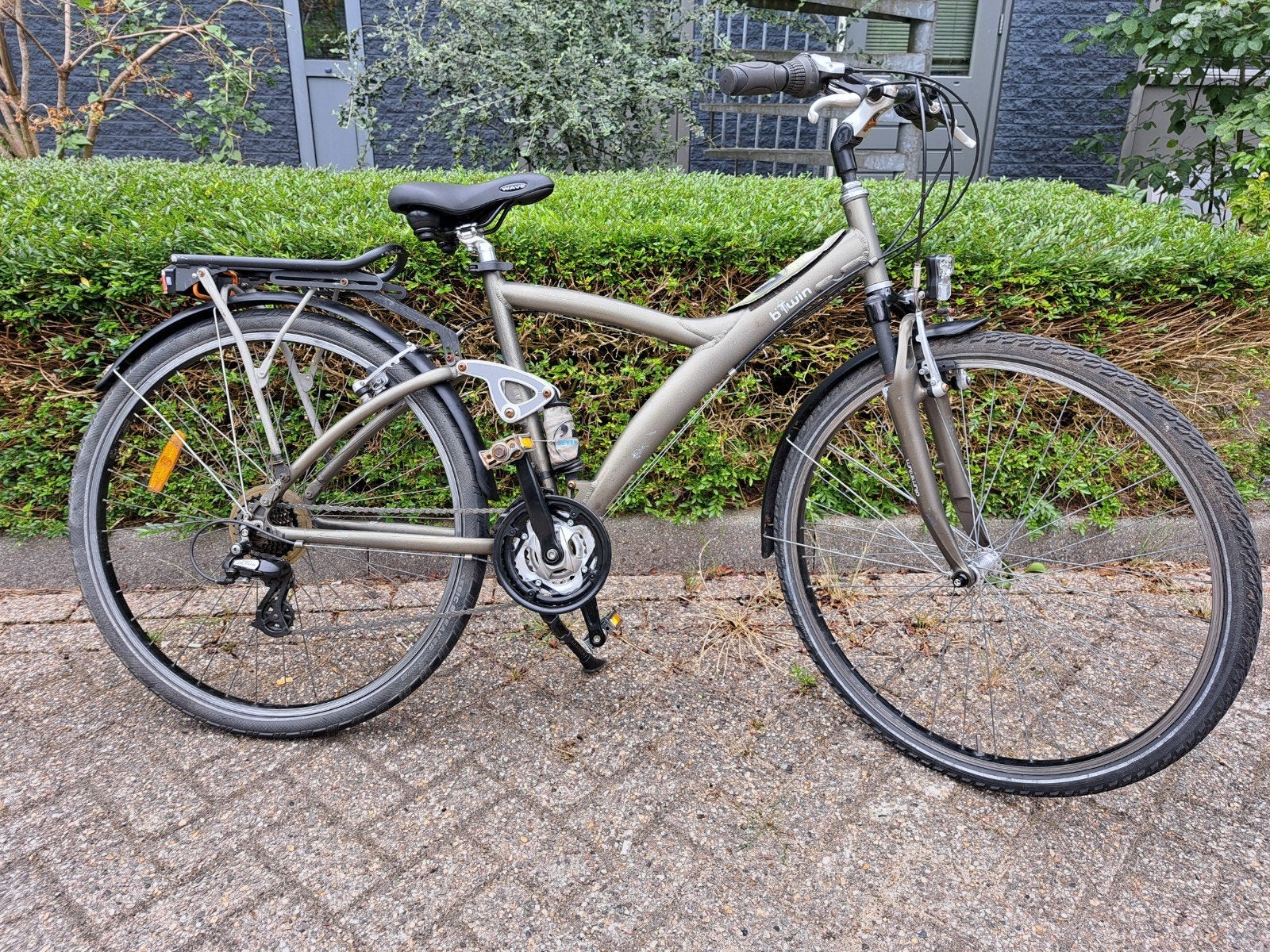 B'Twin seven 28 inch jongensfiets met versnellingen & vering, Overige merken, Gebruikt, Velgrem, Versnellingen