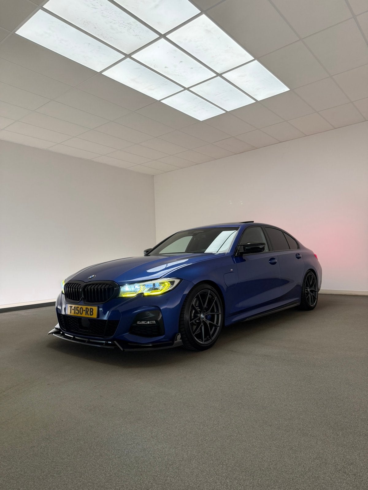 BMW 3-Serie 330e Aut 2019 Blauw, Auto's, 1998 cc, Achterwielaandrijving, Blauw, Bedrijf