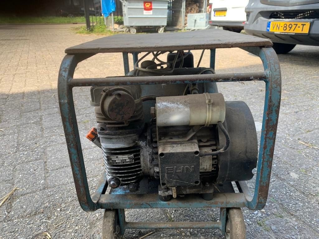 Gebruikte compressor - Werkt perfect, Gebruikt, 6 tot 10 bar, Ophalen of Verzenden, 25 tot 100 liter