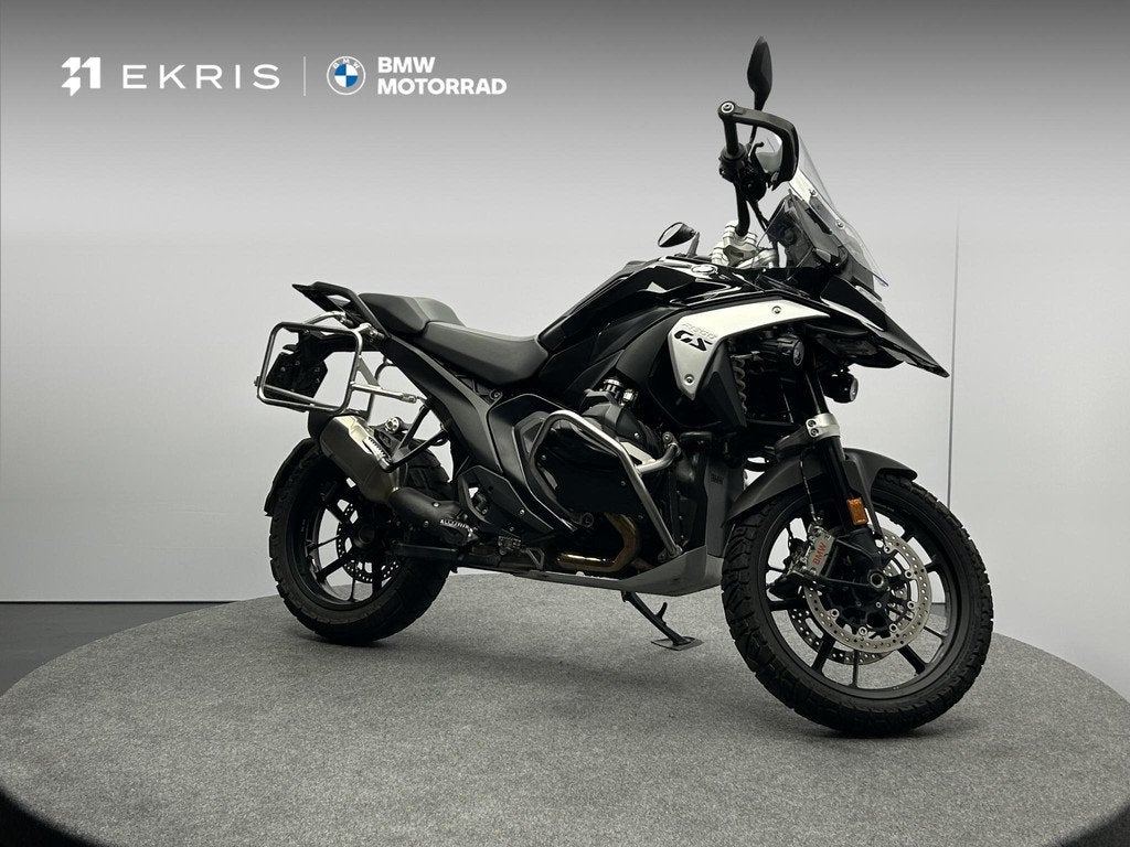 BMW R 1300 GS, Einsteinlaan 5
2289 CC  Rijswijk, NL, Meer dan 35 kW, Toermotor, 1300 cc