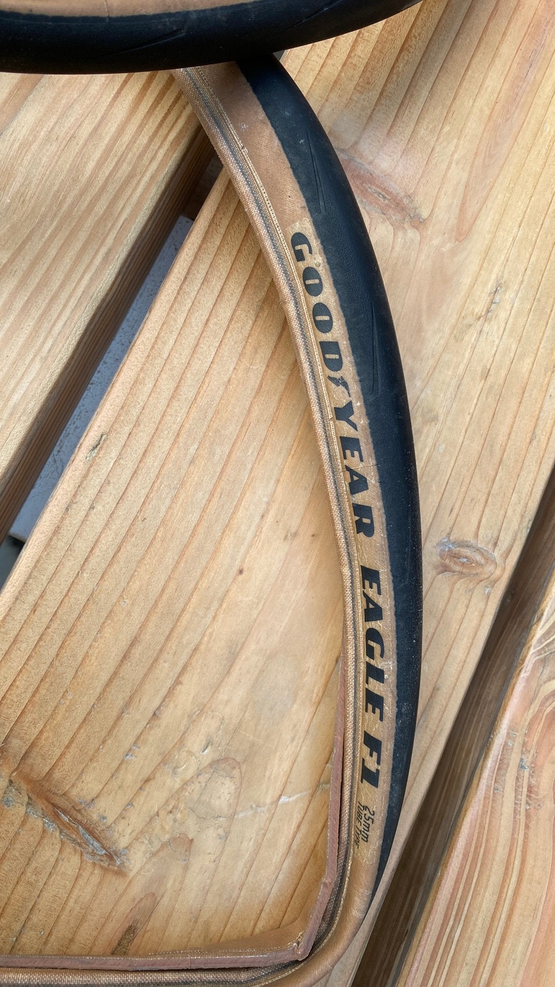 Good Year Eagle F1 25mm, Ophalen, Gebruikt, Band, Rubber