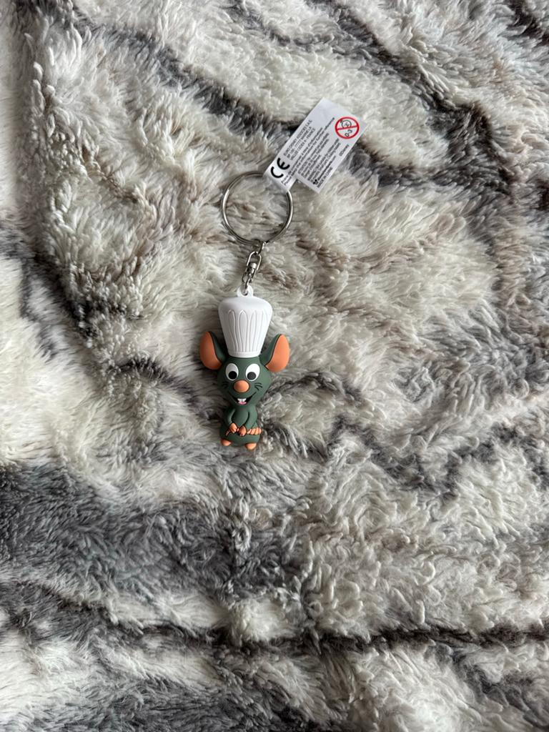 Remy Ratatouille Sleutelhanger Disney, Verzamelen, Ophalen of Verzenden, Nieuw, Knuffel of Figuurtje