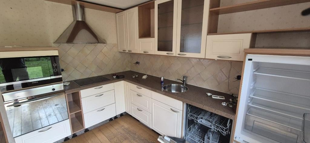 Diverse meubelen en keuken apparatuur., Huis en Inrichting, Complete inboedels, Ophalen