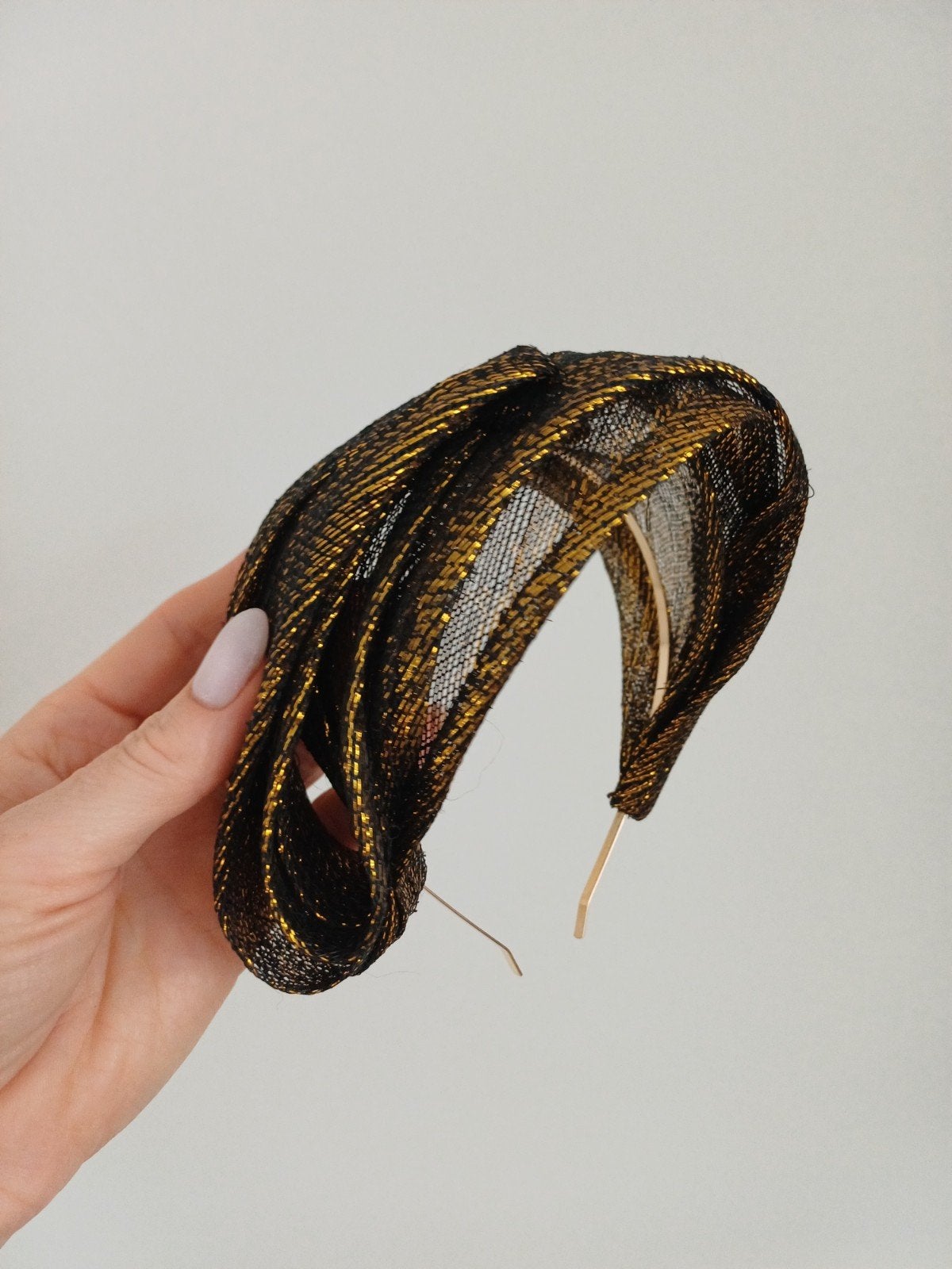 fascinator zwart/goud., Hoed, Nieuw, Fascinator, One size fits all