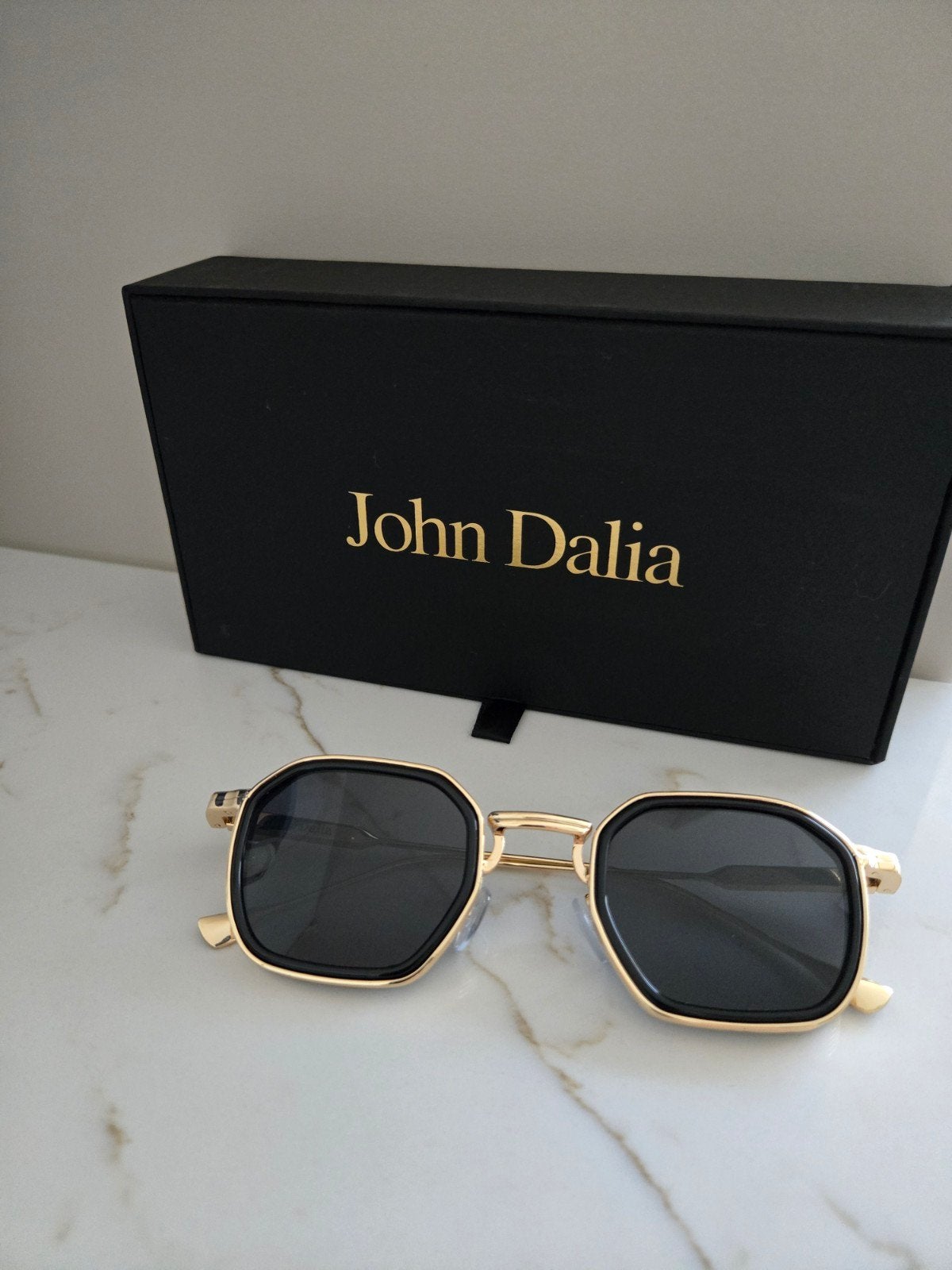 John Dalia Zonnebril Goud - Unisex Zomer Sunglasses, Overige merken, Zonnebril, Overige kleuren, Nieuw