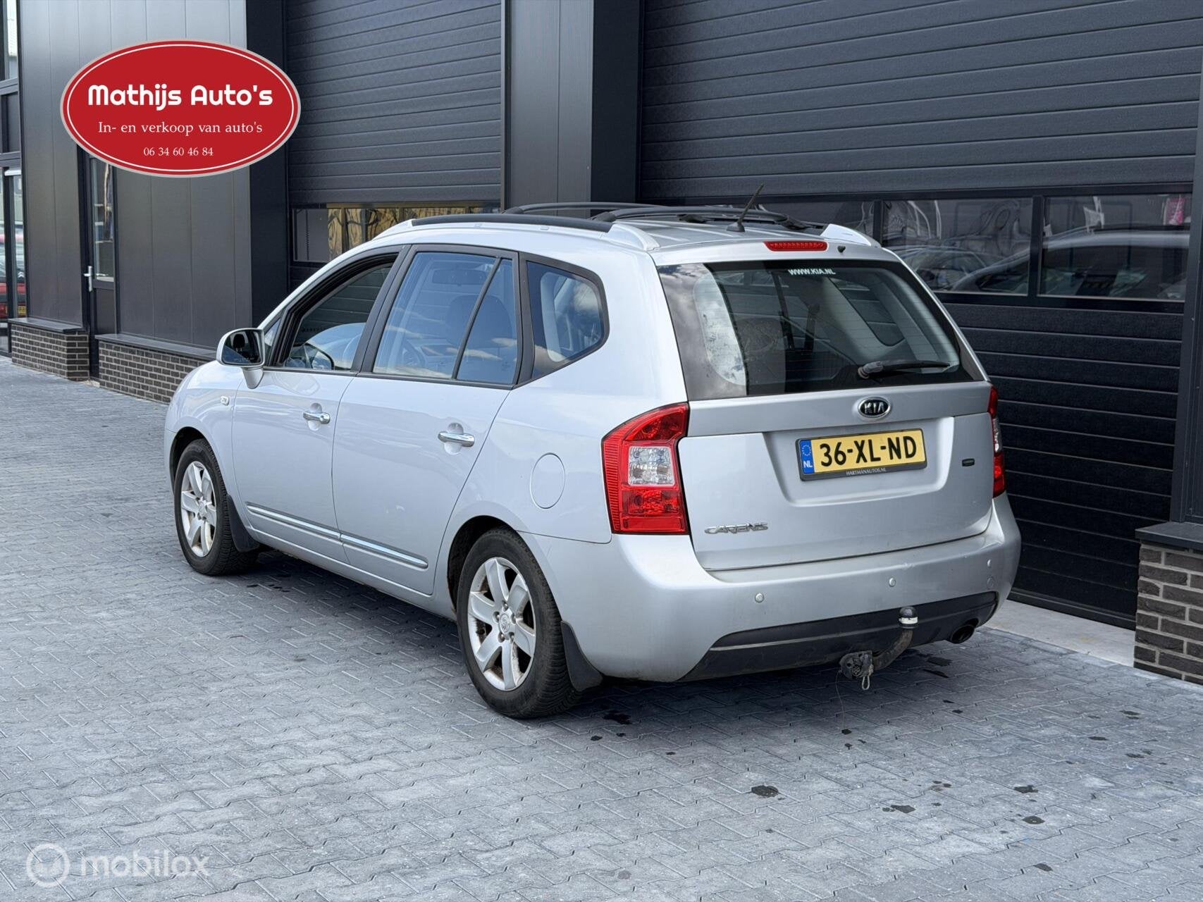 Kia Carens 2.0 CVVT X-ecutive Automaat Clima!, Auto's, 1998 cc, 700 kg, Origineel Nederlands, 144 pk