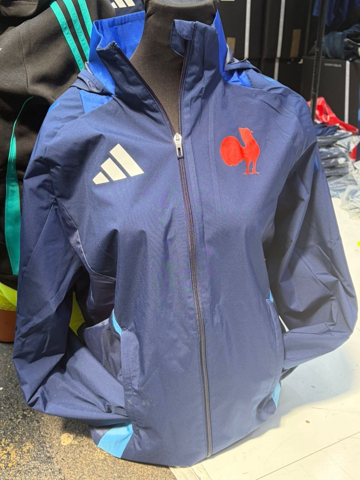 Adidas Kleding – Origineel, Stijlvol en Voor Iedereen!, Zwart, Nieuw, Overige maten, Ophalen of Verzenden