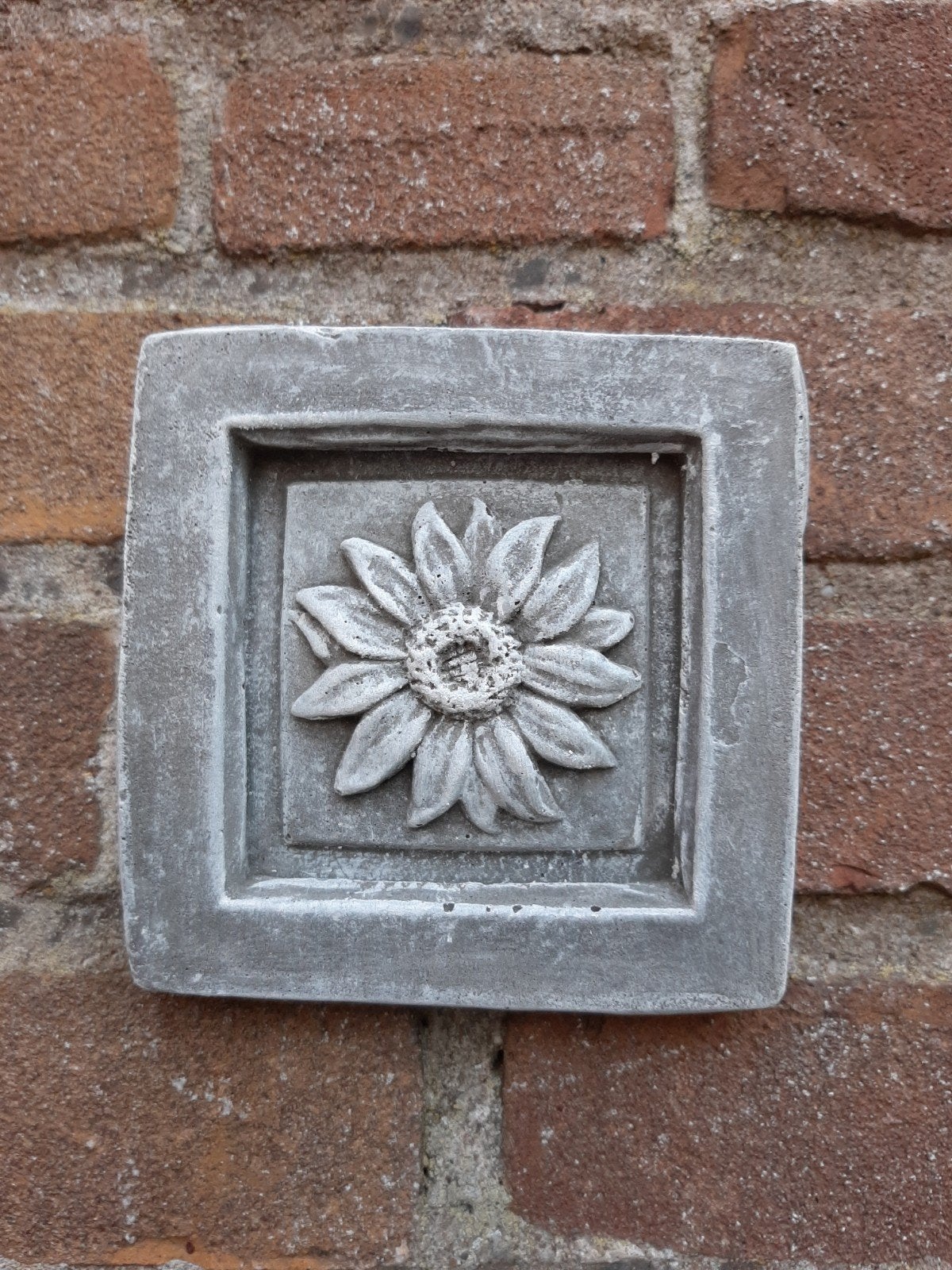 Bloem wanddecoratie betonnen beeld tuinbeeld beton, Tuin en Terras, Ophalen of Verzenden