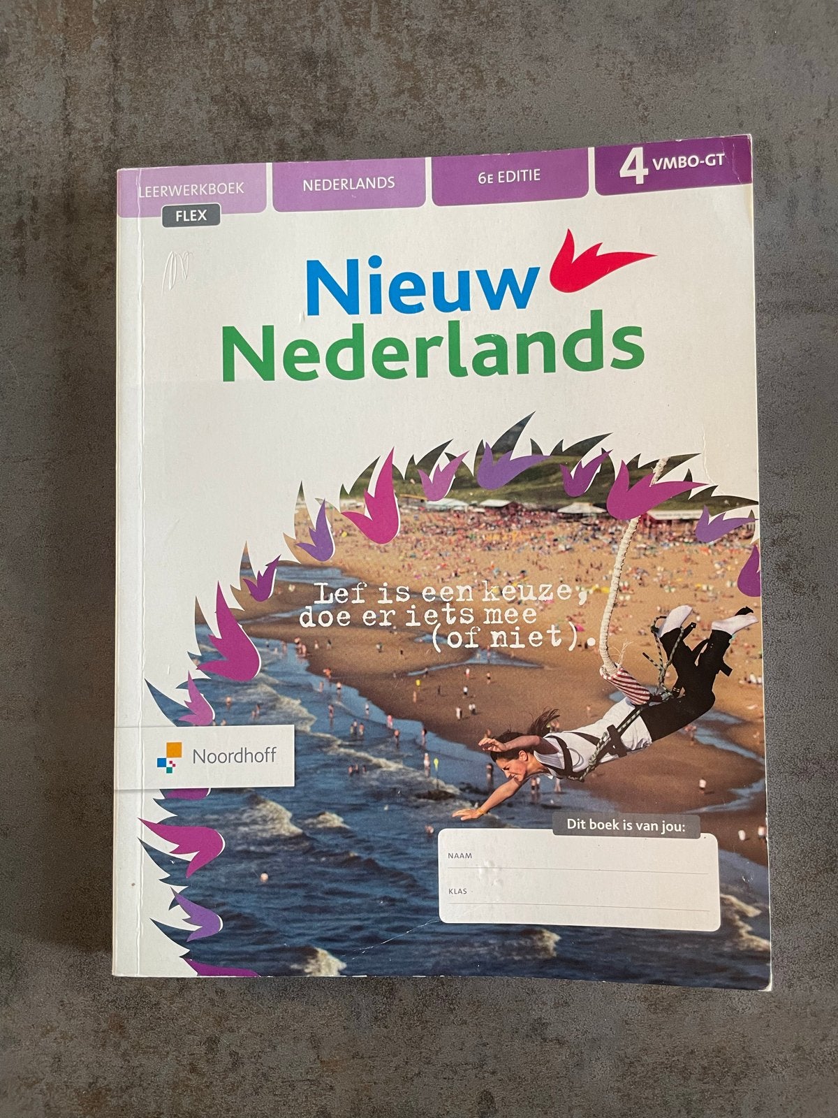 Nieuw Nederlands 4 VMBO-GT 6e editie leerwerkboek, Boeken, Schoolboeken, Ophalen of Verzenden, Zo goed als nieuw, VMBO, Nederlands