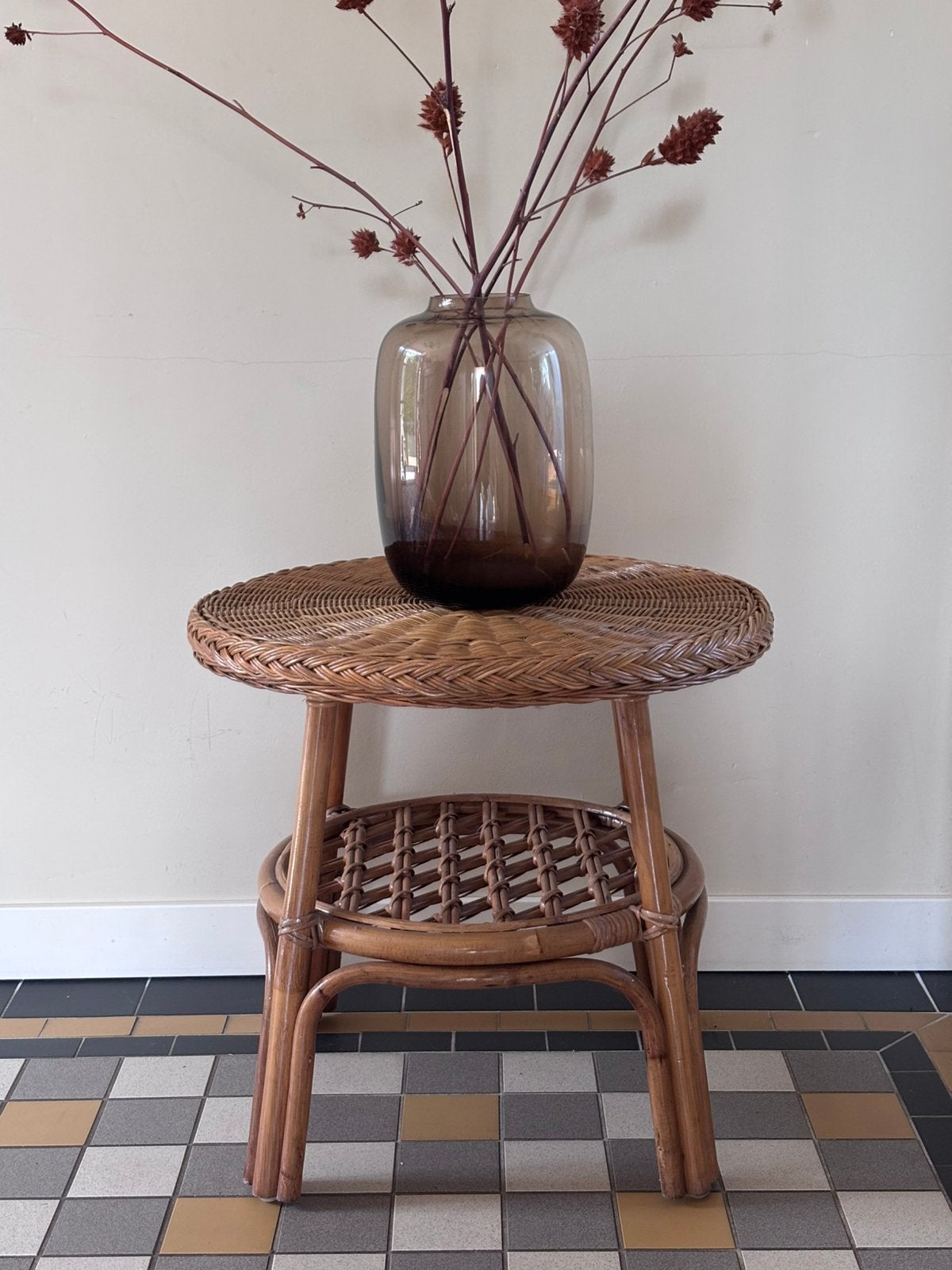 Vintage rieten tafel salontafel bijzettafel plantentafel, 45 tot 60 cm, Overige materialen, Rond, Zo goed als nieuw