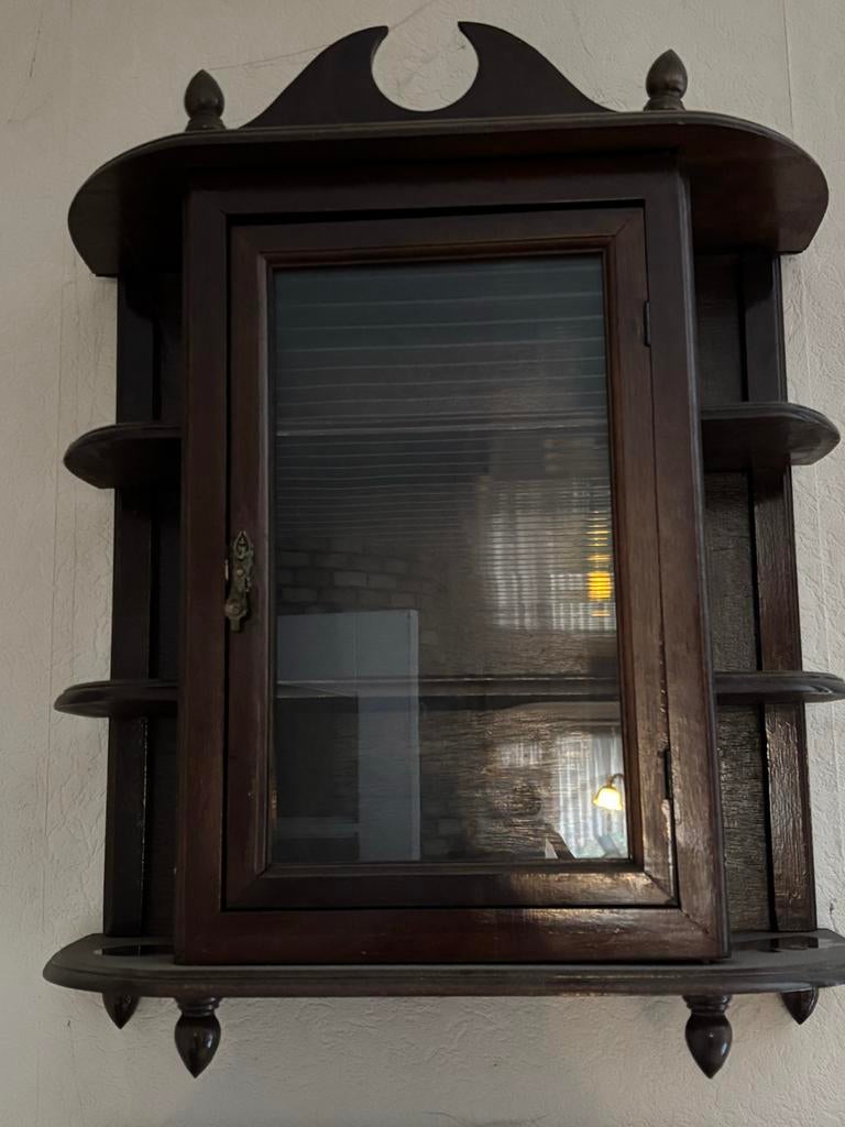 Vintage Hangend Kastje met Glazen Deur, Ophalen, Gebruikt