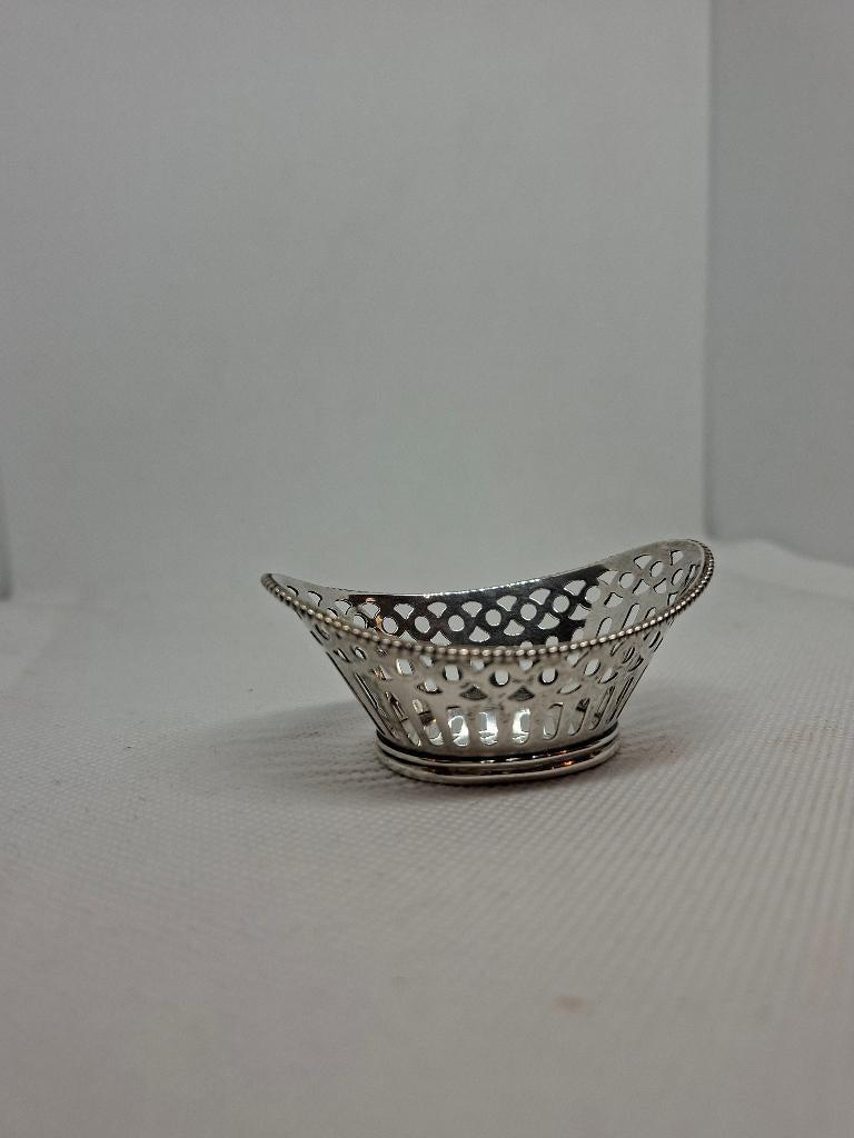 Zilveren bonbon mandje, Antiek en Kunst, Ophalen of Verzenden, Zilver