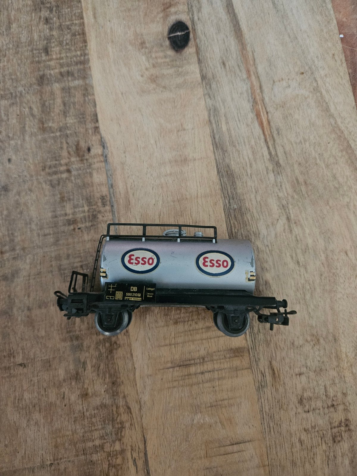 Märklin Esso Tankwagon DB 582102 - Gebruikt, Wisselstroom, Gebruikt, Wagon, Ophalen of Verzenden