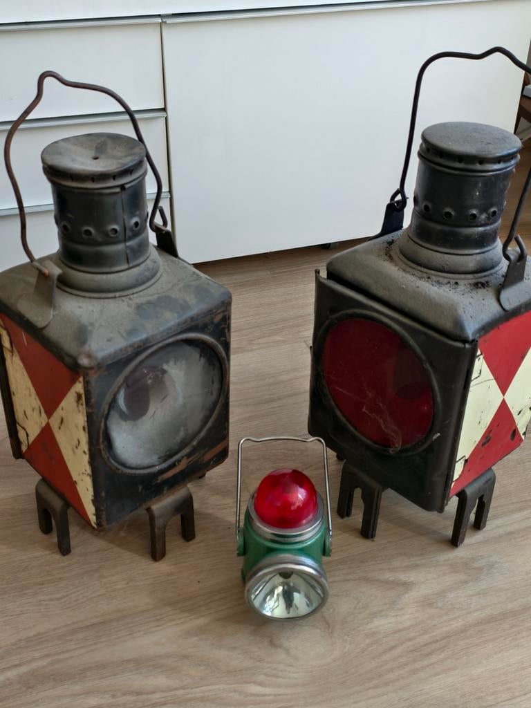 Antieke seinlampen trein, Antiek en Kunst, Antiek | Lampen, Ophalen
