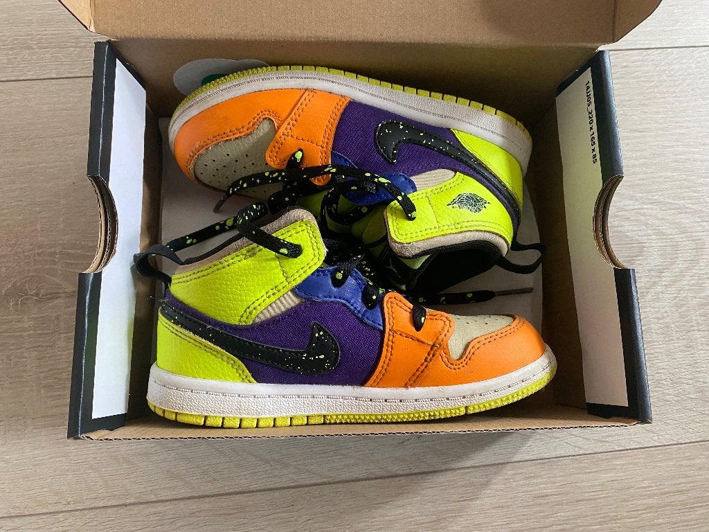 Exclusieve Nike Air Jordan 1 maat 28,5, Ophalen of Verzenden, Zo goed als nieuw, Nike, Jongen of Meisje