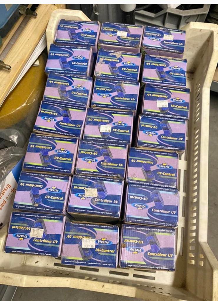 Vivaria UV-Control Urenteller en Timer voor Vijverlamp, Ophalen of Verzenden, Nieuw, Overige typen