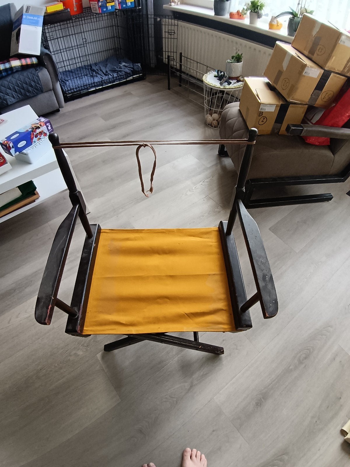 Regisseurstoel., Ophalen, Gebruikt, Bruin, Eén