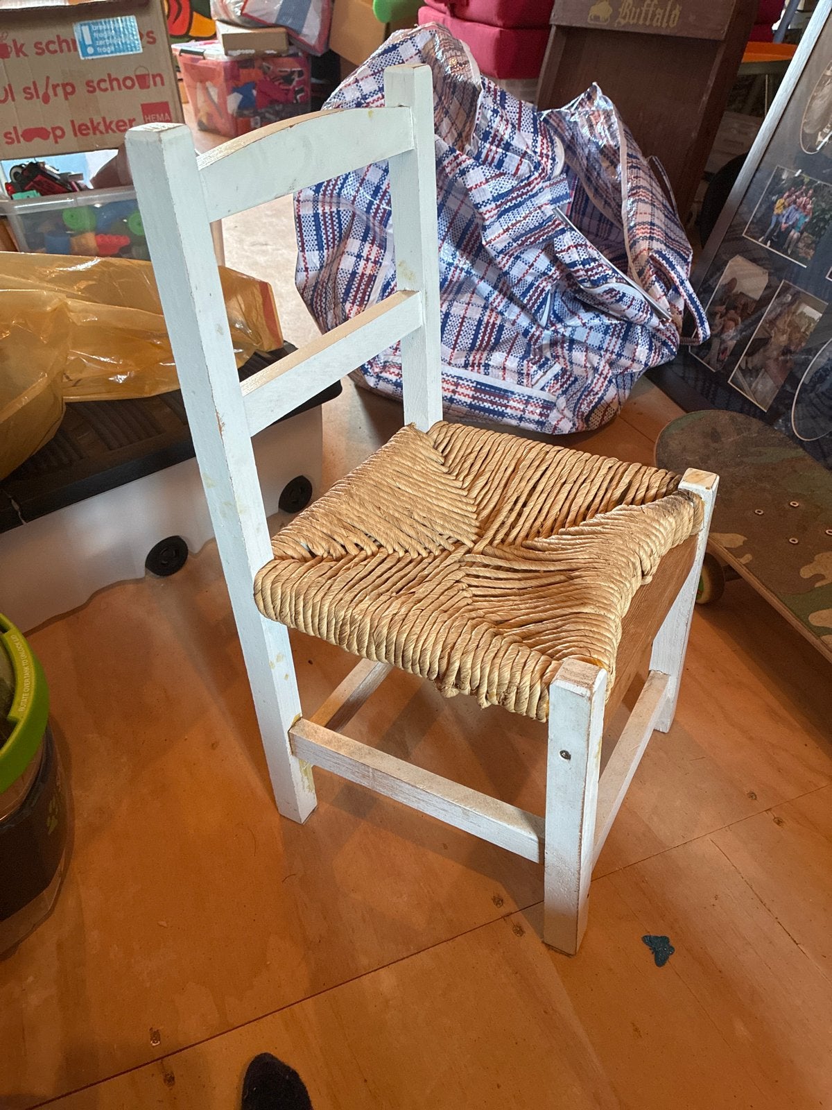 Kleine kinderstoel met rieten zitting, Ophalen, Gebruikt, Overige typen