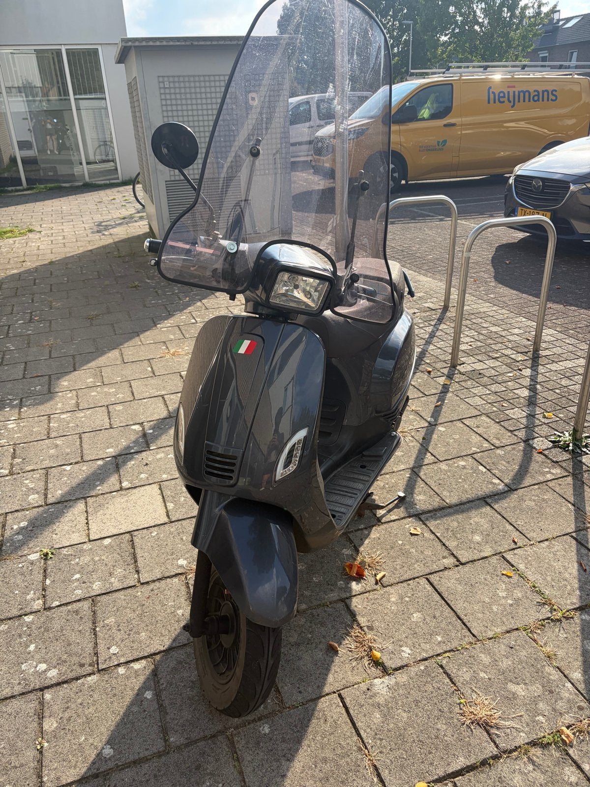 Riva BTC - Grijs, met windscherm, Ophalen, Gebruikt, Benzine, Overige merken