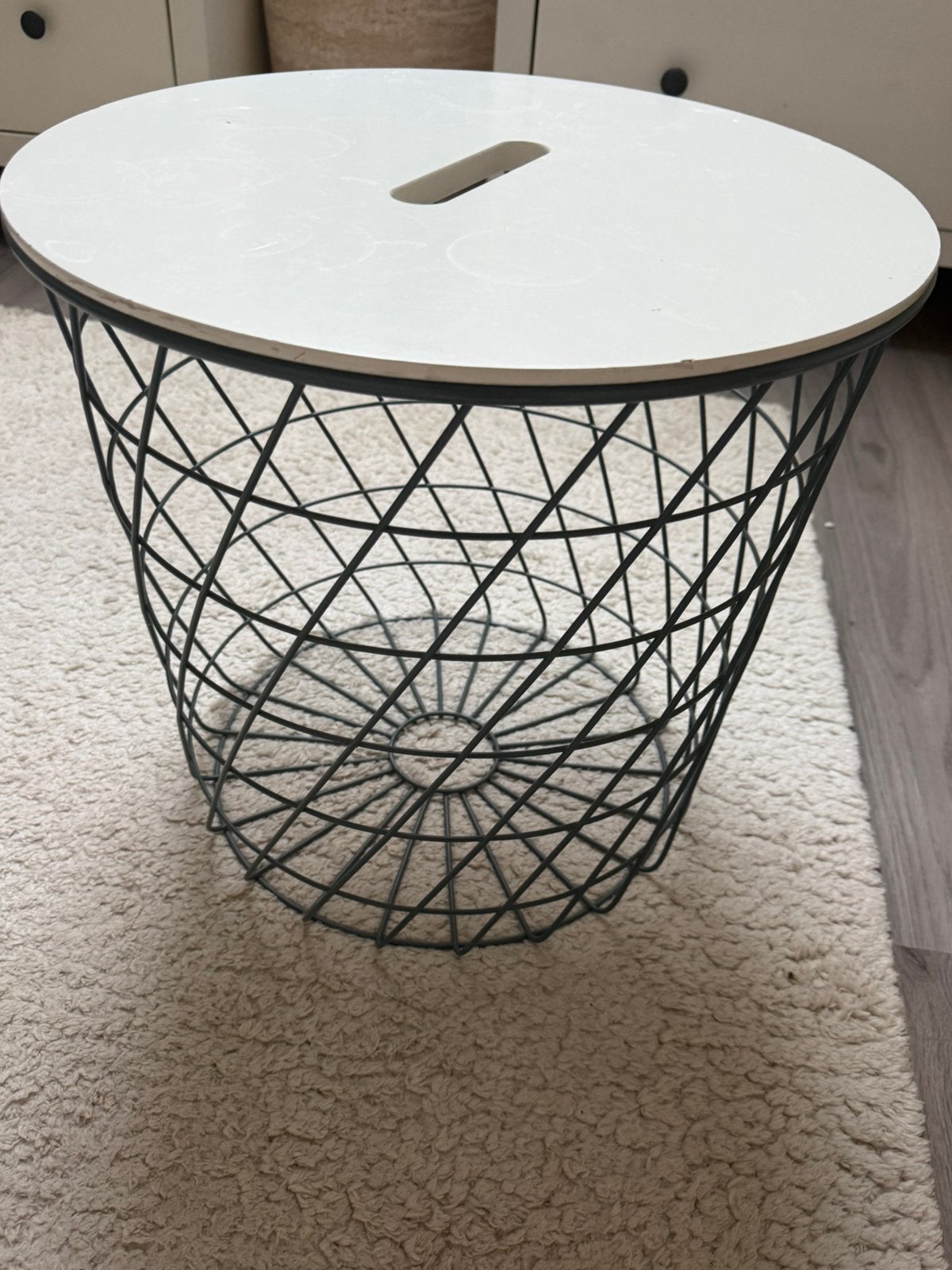Ikea bijzettafel, Minder dan 55 cm, Rond, Zo goed als nieuw, Ophalen