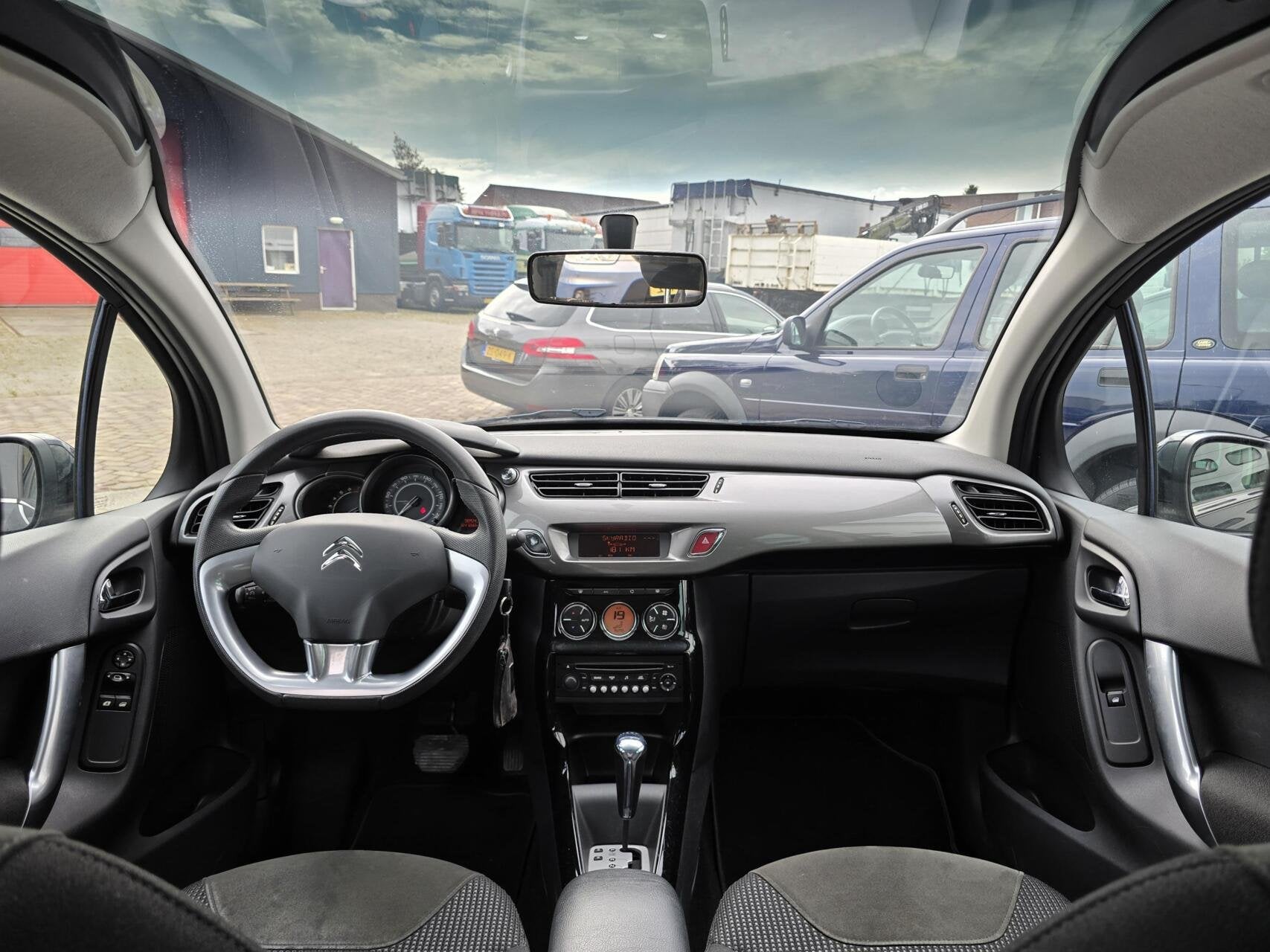 Citroen C3 1.6 VTi Exclusive Automaat 47251KM! Pano/Cruise, Auto's, Euro 5, Stof, Gebruikt, Zwart