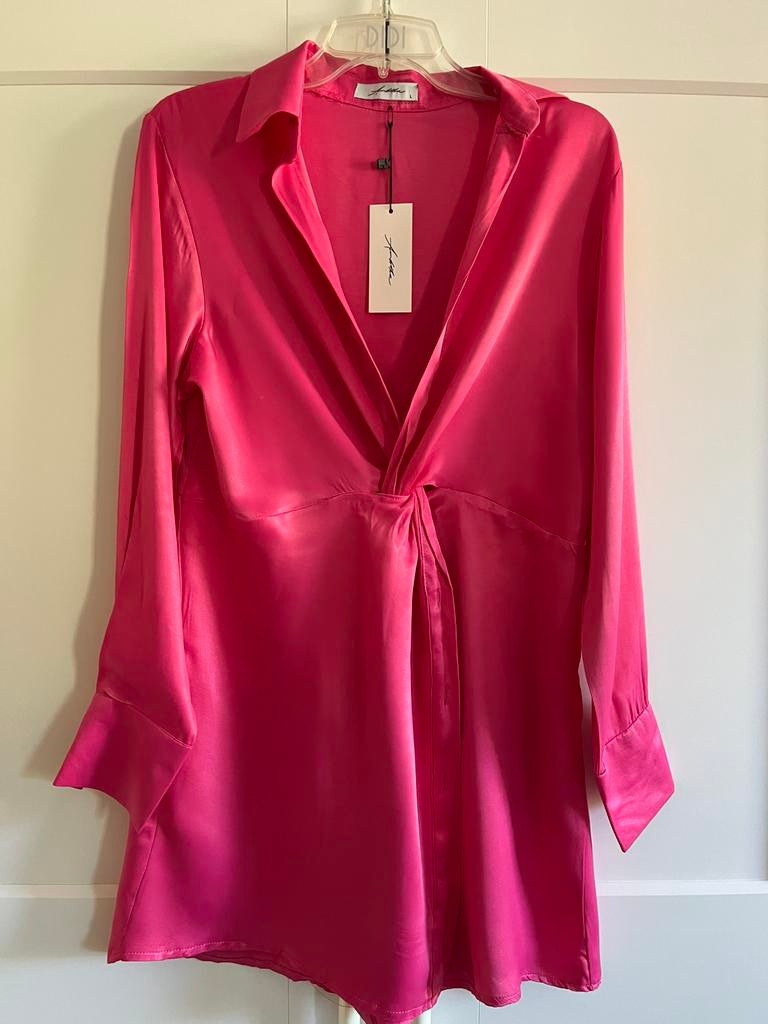 AMBIKA Sale satijnen jurken M en L, Kleding | Dames, Jurken, Ophalen of Verzenden, Nieuw, Oranje, Boven de knie