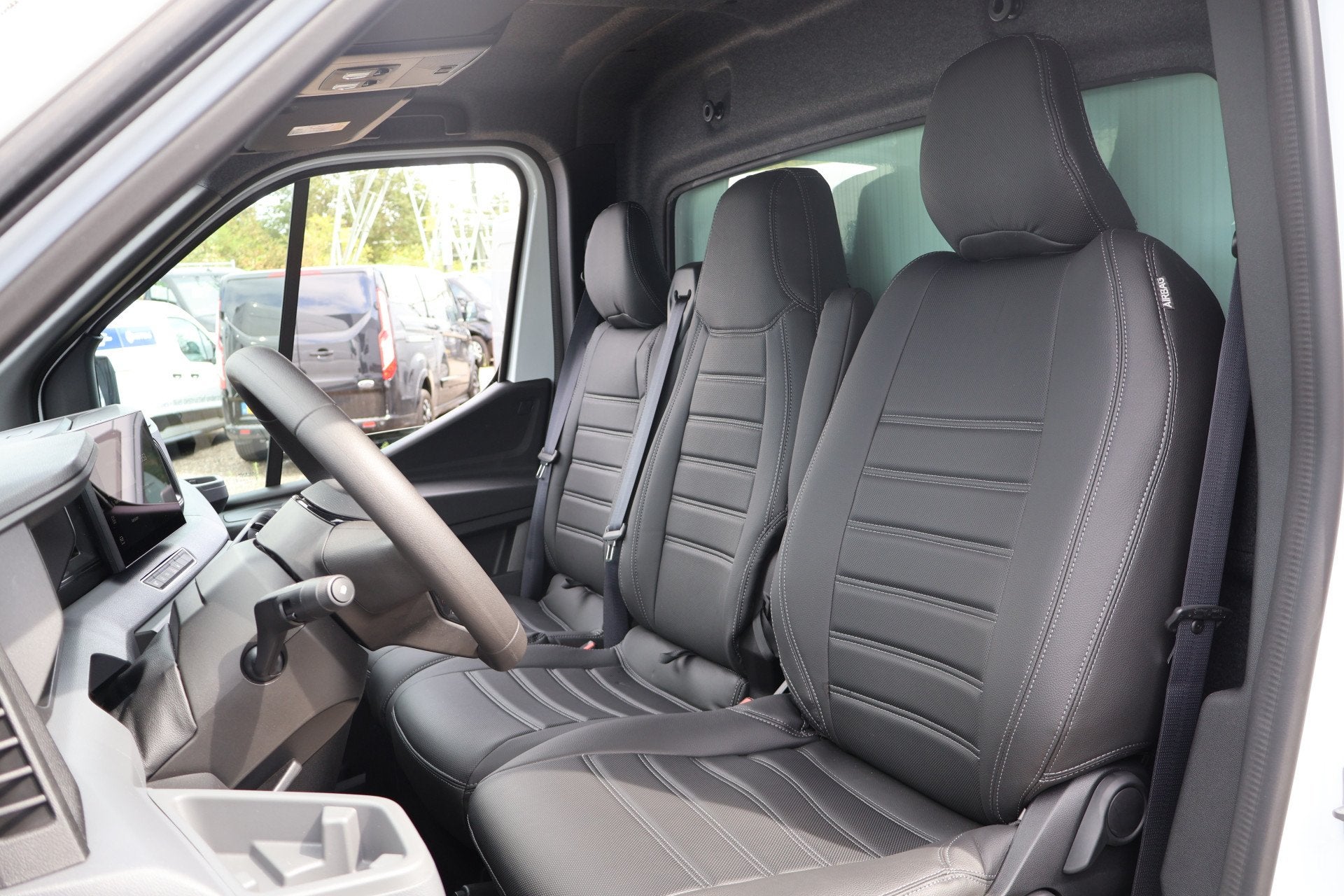 Renault Master 2.0 dCi 150pk Bakwagen met Laadklep Trekhaak, Auto's, Voorwielaandrijving, 1998 cc, Stof, Gebruikt
