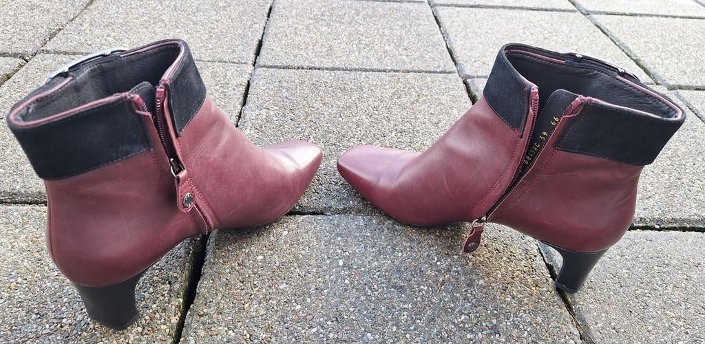 Geox roodbruine enkellaarsjes maat 39, Kleding | Dames, Schoenen, Geox, Bruin, Lage of Enkellaarzen, Ophalen of Verzenden