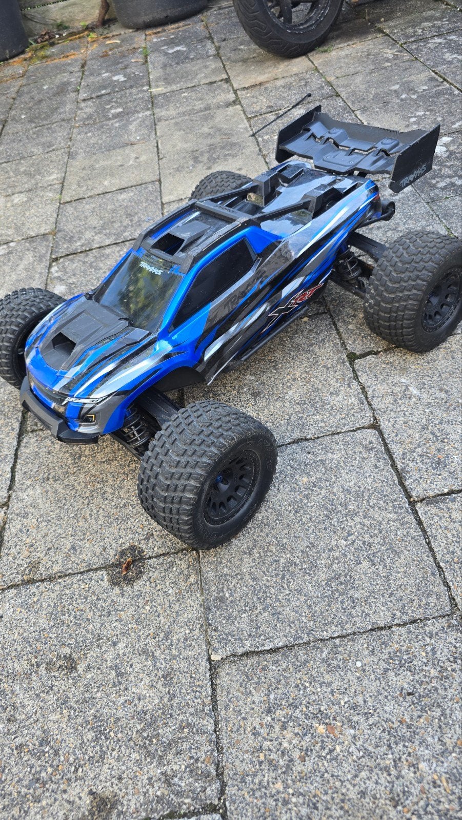 Traxxas xrt 8s Blauw, Auto offroad, Zo goed als nieuw, RTR (Ready to Run), Overige schalen