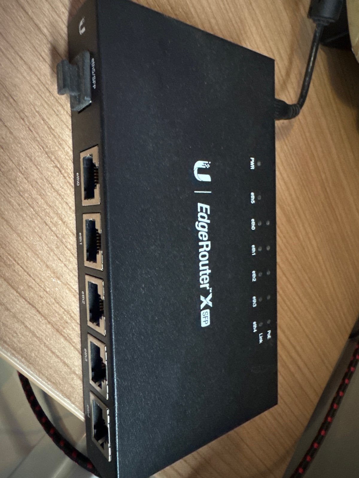 Ubiquiti EdgeRouter X SFP - Krachtige Router, Computers en Software, Ophalen of Verzenden, Zo goed als nieuw, Router