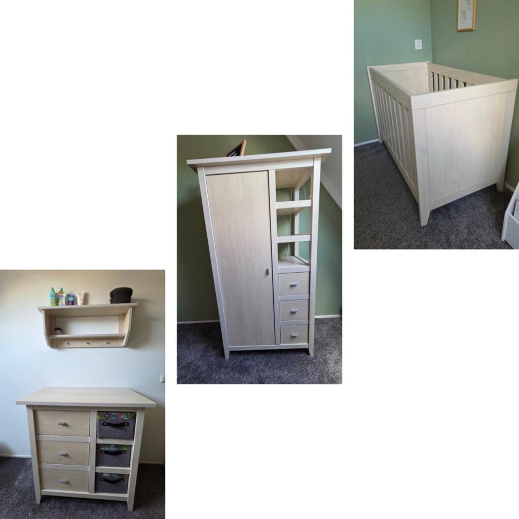 Complete babykamer: ledikant, kledingkast, commode, Ophalen, Gebruikt, Minder dan 140 cm, Minder dan 70 cm