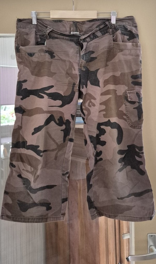 Heren cargo short, maat 44, Bruin, Ophalen of Verzenden, Zo goed als nieuw, Casual Clothing