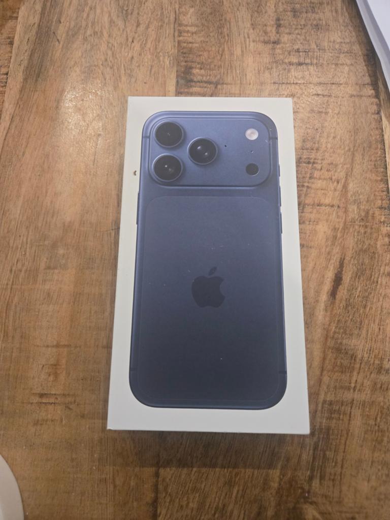 Iphone 17 pro 256gb nieuw met bon, Nieuw, Ophalen, 256 GB, Overige modellen