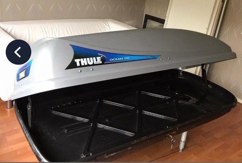 Thule Ocean 200 Dakkoffer met dakdragers, Ophalen, Gebruikt