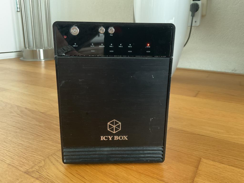 Icy box HDD/SSD Behuizing harde schijven, Computers en Software, Harde schijven, HDD, Ophalen of Verzenden, Zo goed als nieuw