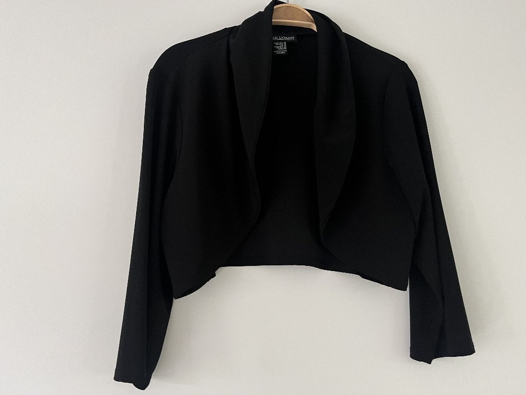 2 x gedragen bolero van Frank Lyman maat 42, Kleding | Dames, Zwart, Maat 42/44 (L), Ophalen of Verzenden, Zo goed als nieuw