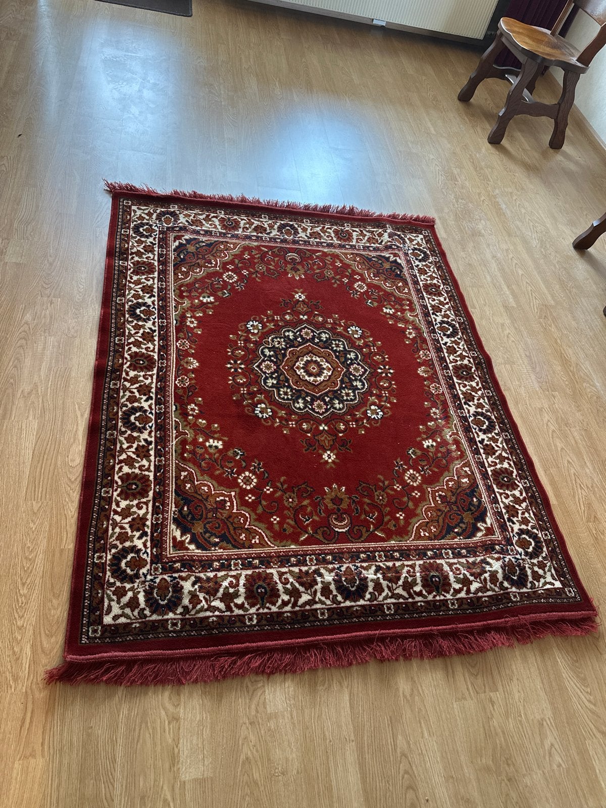 Klassiek rood vloerkleed met Perzisch patroon, Gebruikt, 100 tot 150 cm, Ophalen of Verzenden, 150 tot 200 cm