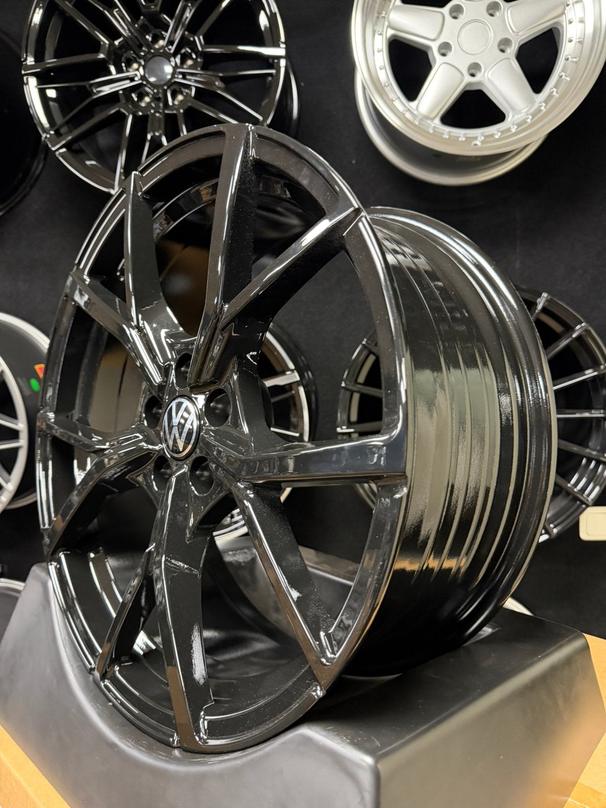 18 inch velgen voor Volkswagen Estoril R look 5x100 Polo 2g, Auto-onderdelen, 18 inch, Velg(en), Nieuw, Ophalen of Verzenden
