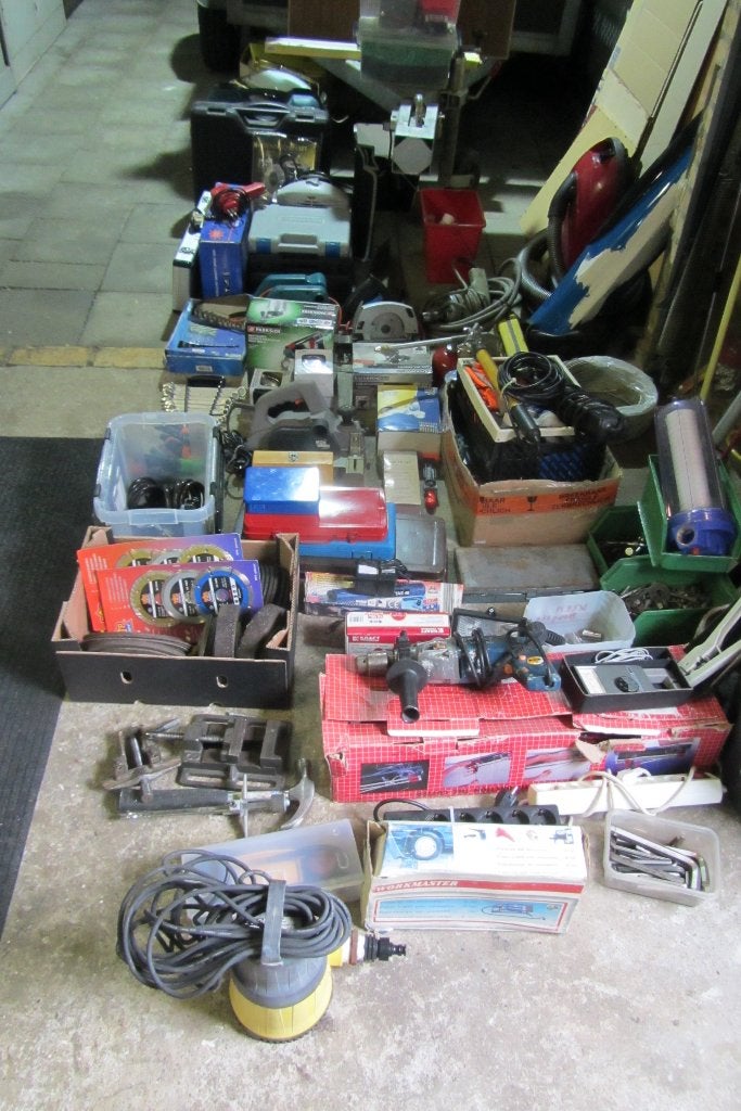 GARAGEOPRUIMING Gereedschap set gereedschappen zie fotos, Ophalen, Zo goed als nieuw