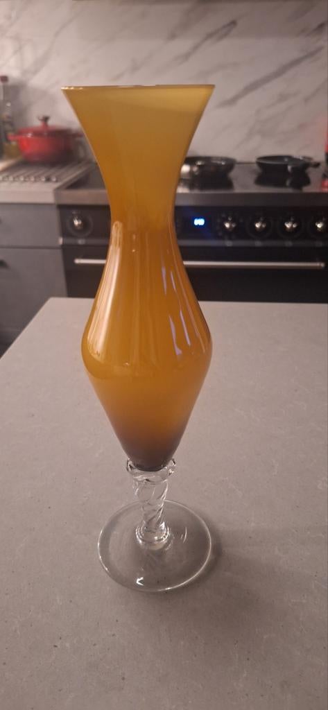 Vintage Amberkleurige Glazen Vaas op Voet, Ophalen of Verzenden