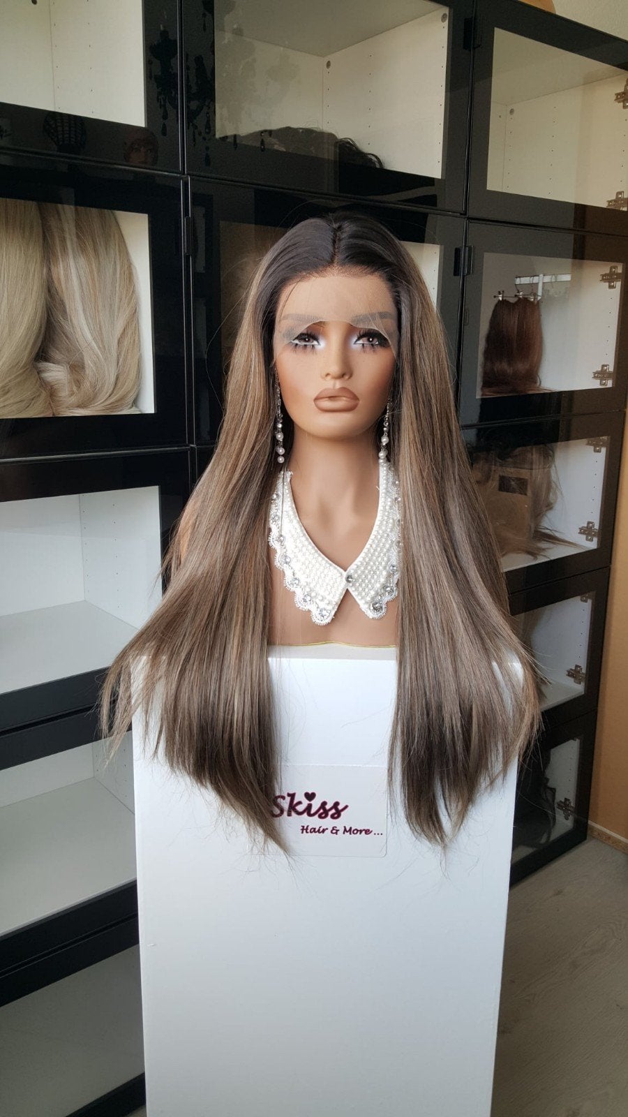 Luxe Lace Pruik: Uitgroei / Gemixt Assig Bruin - Stijl, Ophalen of Verzenden, Nieuw, Pruik of Haarverlenging