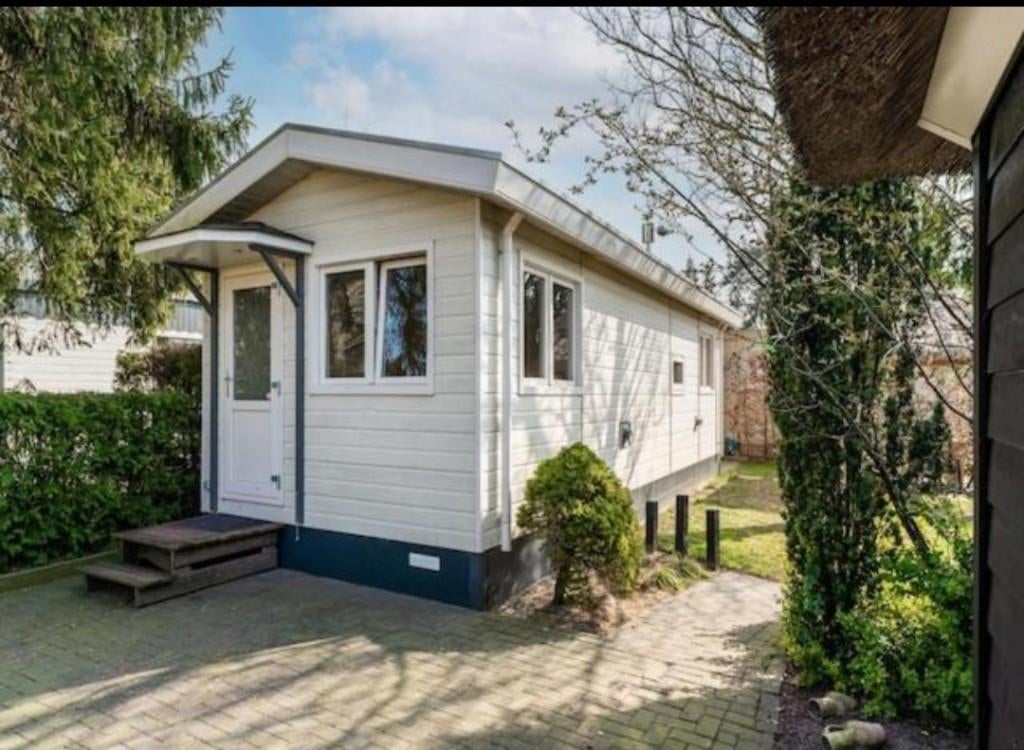Chalet op eigengrond in Putten, Vakantie, Vakantiehuizen | Nederland, In bos, Recreatiepark, Gelderland en Veluwe, 1 slaapkamer