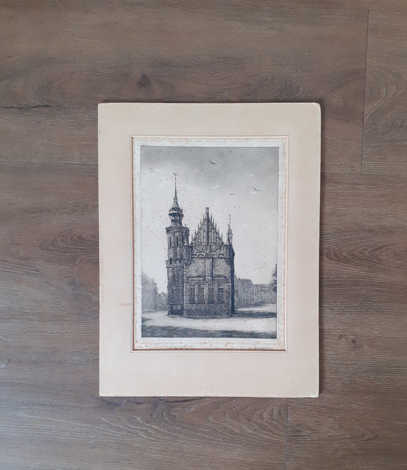 Ets van het Raadhuis van Kampen door E.T.S. van der Woerd, Antiek en Kunst, Ophalen of Verzenden, Stadsgezicht, Ets, 1900 - 1949