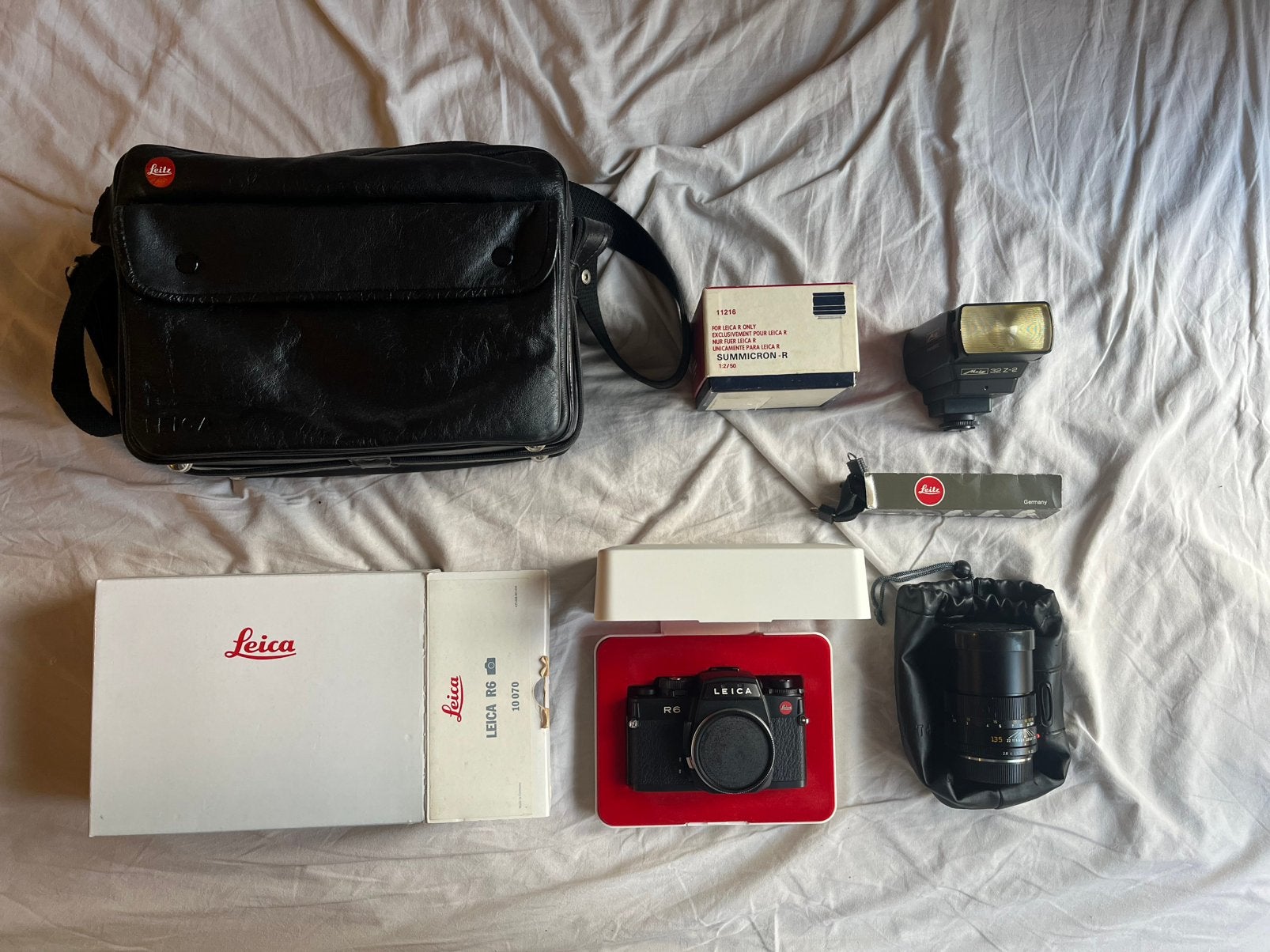Leica R6 spiegelreflex camerabody / Summicron-r & Elmarit-r, Ophalen of Verzenden, Zo goed als nieuw, Spiegelreflex, Leica